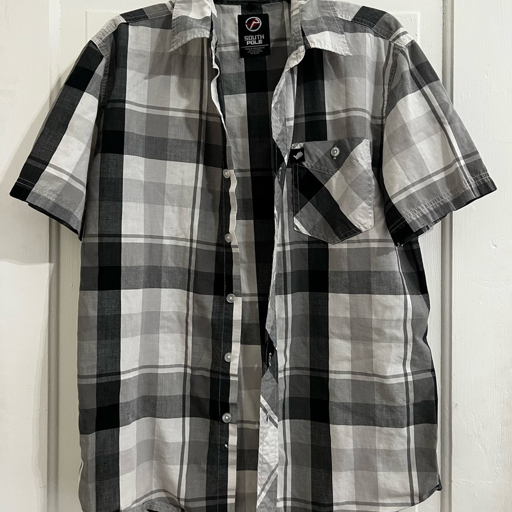 Mens South Pole, black and white, size L